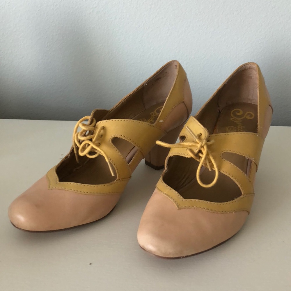 Seychelles Oxford heels